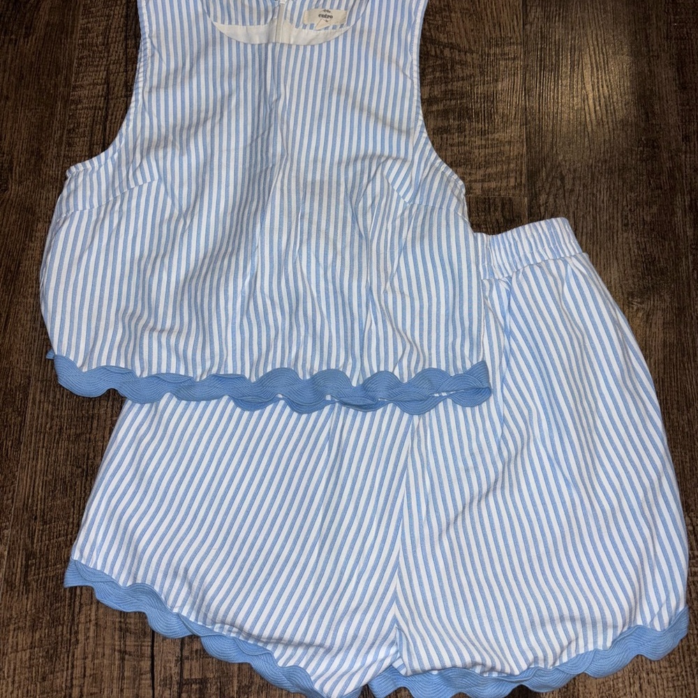 Entro Sky Blue and White Striped Set